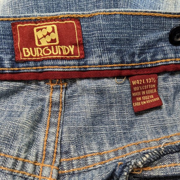 Burgundy Brand Bleached Denim Shorts w/Zippered Pockets - size 42 Waist* - Picture 7 of 7